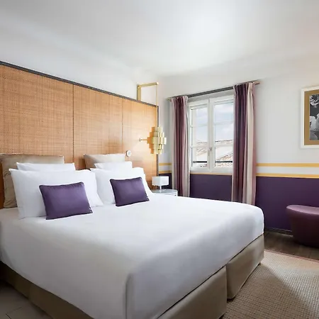 Szálloda De Paris 5*