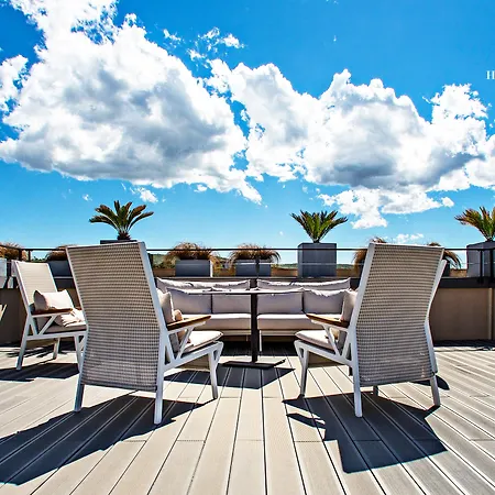 De Paris Saint-Tropez