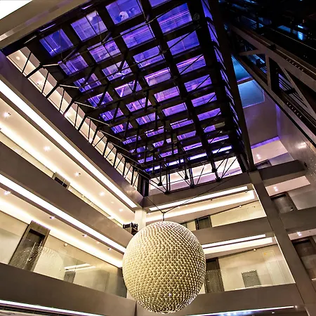 De Paris Hotel