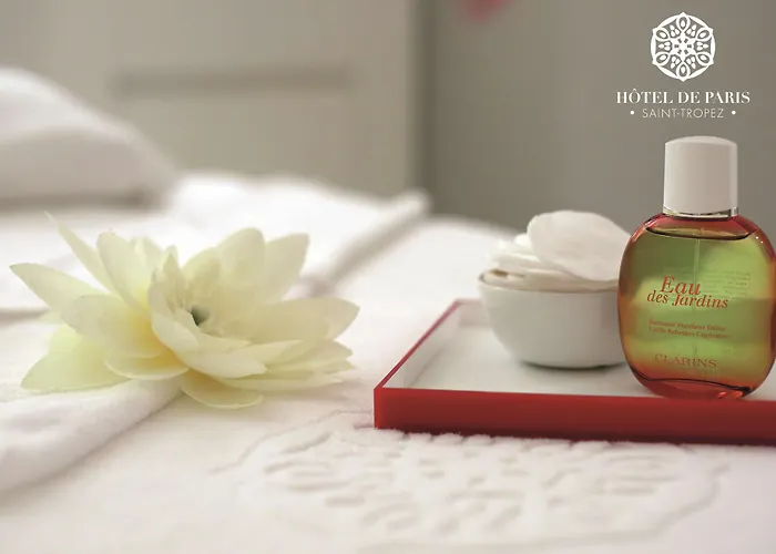 巴黎圣特罗佩兹酒店 酒店