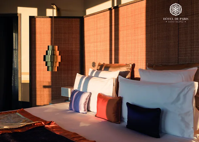 巴黎圣特罗佩兹酒店